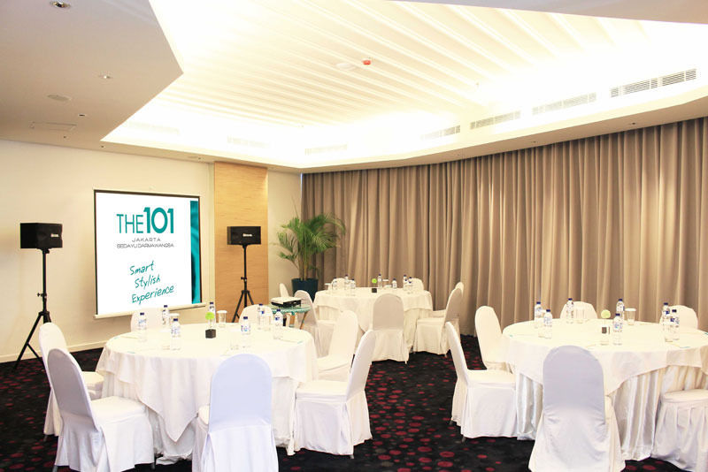 The 1O1 Yogyakarta Tugu Hotel Exterior photo