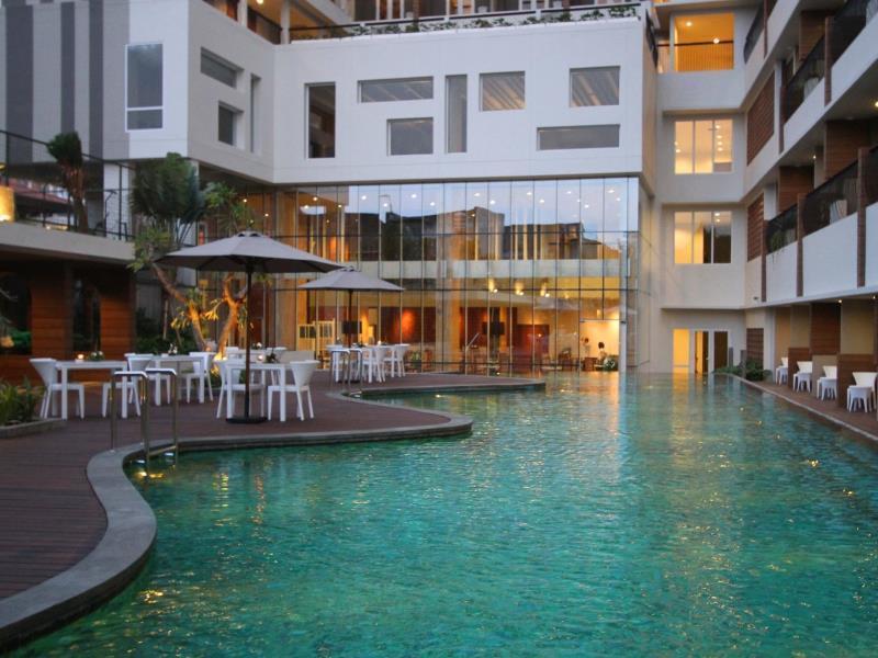 The 1O1 Yogyakarta Tugu Hotel Exterior photo