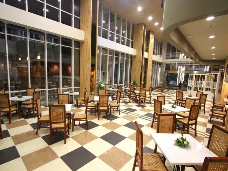 The 1O1 Yogyakarta Tugu Hotel Exterior photo